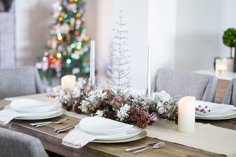 Christmas table decor - Rustic Christmas Table Decor