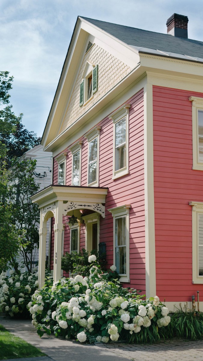 Charming Cooperstown NY Homes