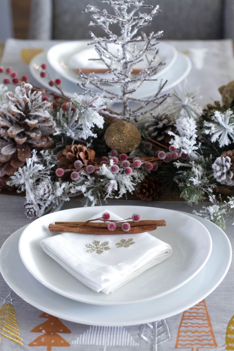 Christmas Plate Setting