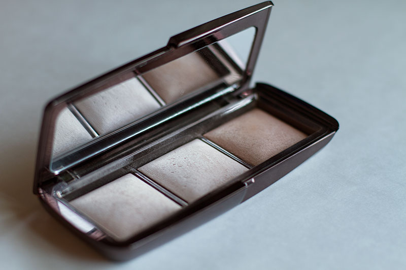 Hourglass Ambient Lighting Powder