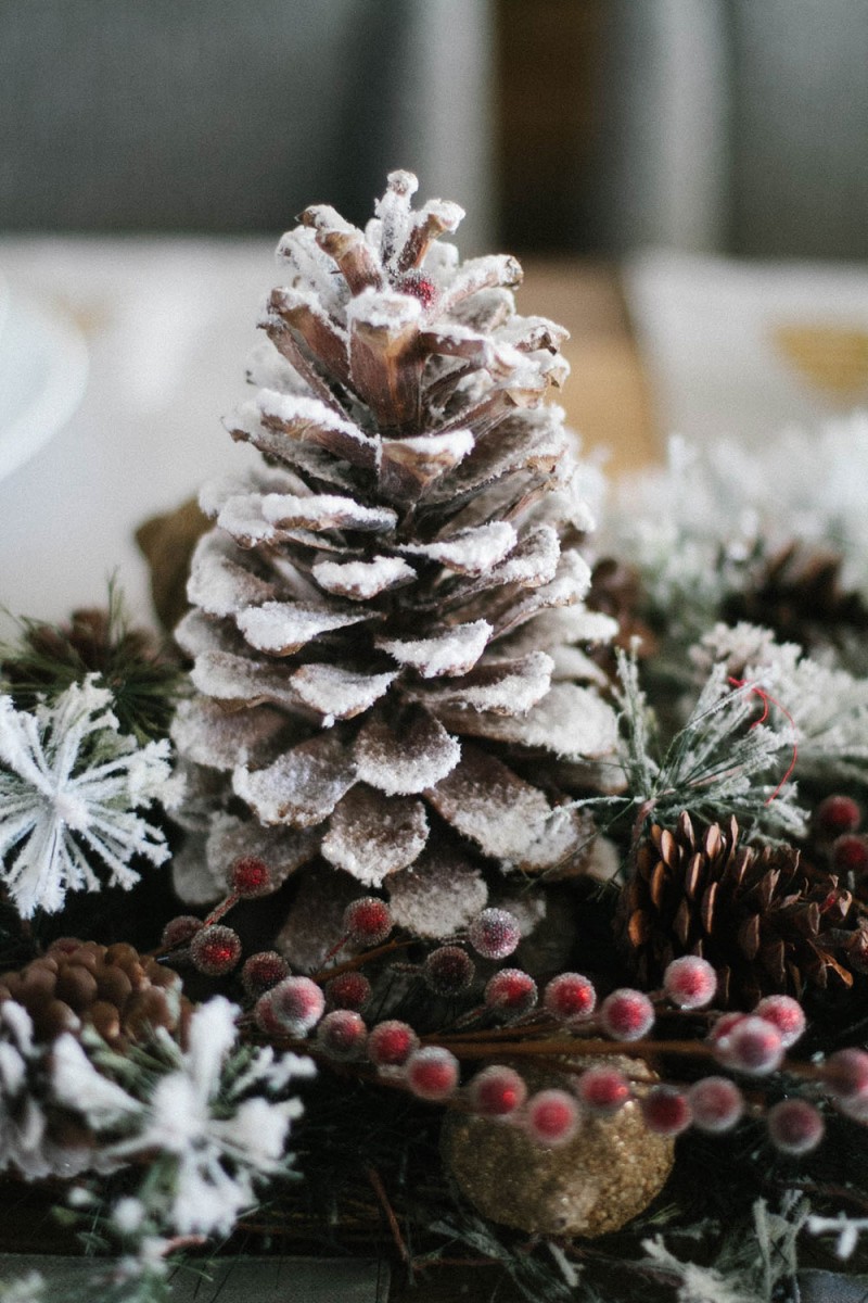 Pine Cone Center Piece